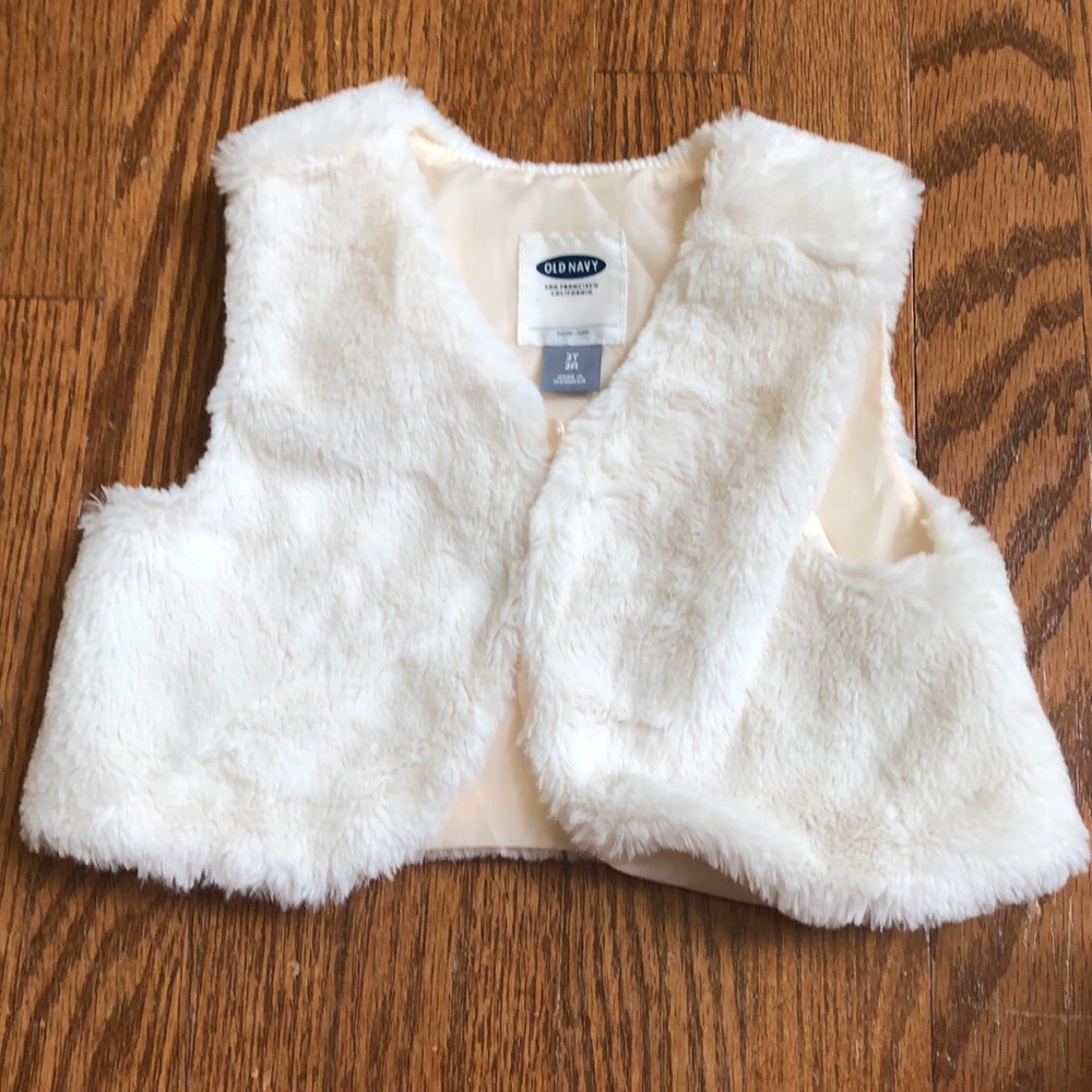 Faux fur Old Navy Vest